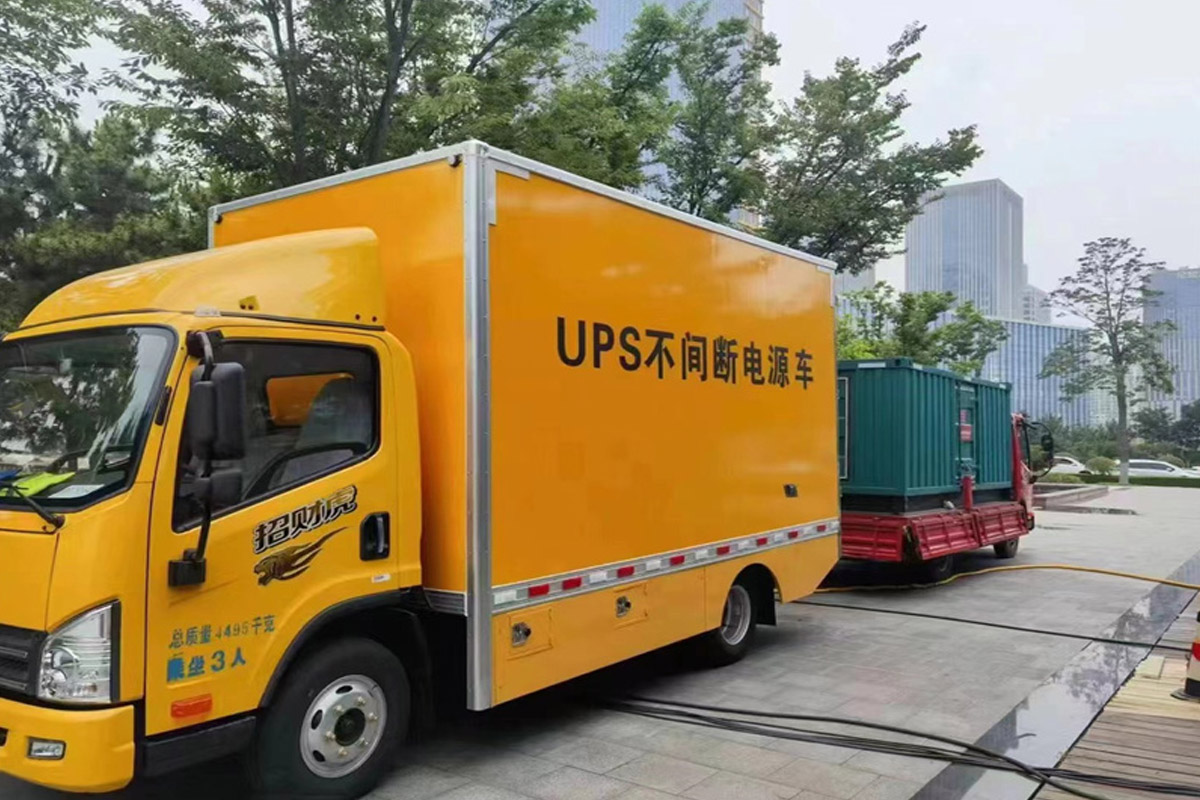 仁和发电机租赁施工现场